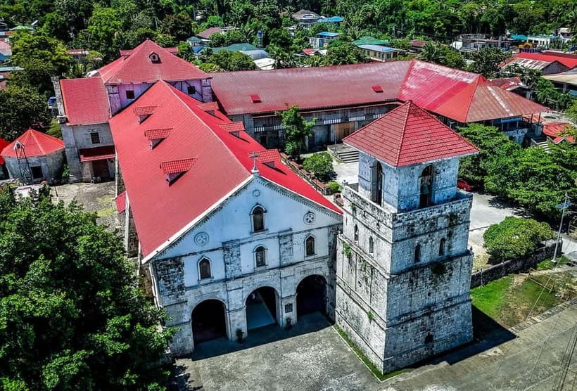 BOHOL: Chocolate Hills, Tarsiers and Loboc River Day Tour - A full day built around Bohol’s biggest sights
