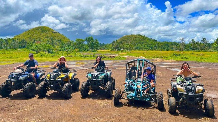 Bohol Private Tour: Chocolate Hills, Tarsiers & Loboc River - National Museum and the Blood Compact Monument