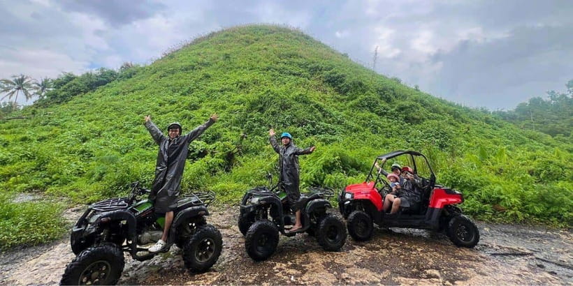 Bohol Private Tour: Chocolate Hills, Tarsiers & Loboc River - Starting early and settling into the van