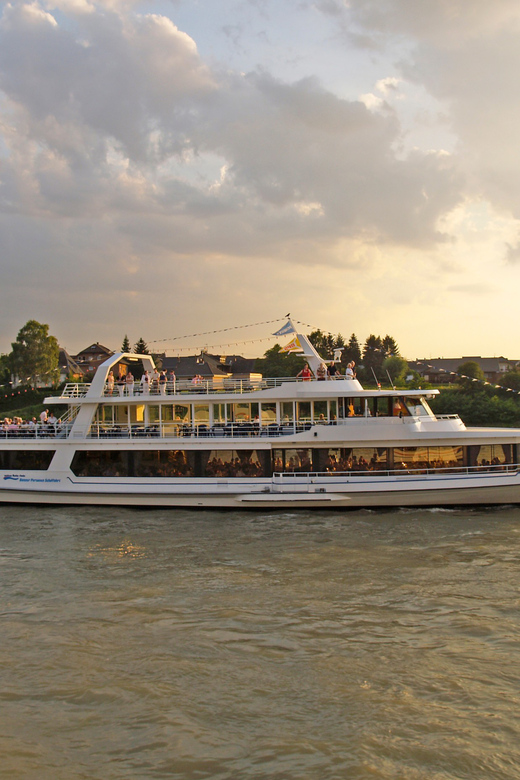Bonn: 1.5-Hour River Cruise on the Rhine - The return ride and onboard food question