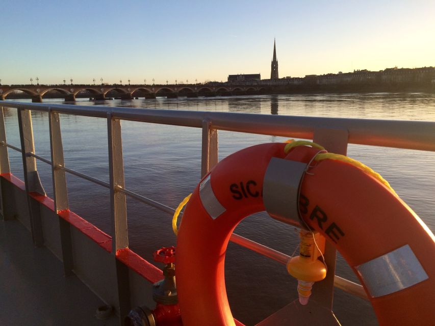 Bordeaux: 2-Hour River Dinner Cruise - Wine, coffee, and the final cost