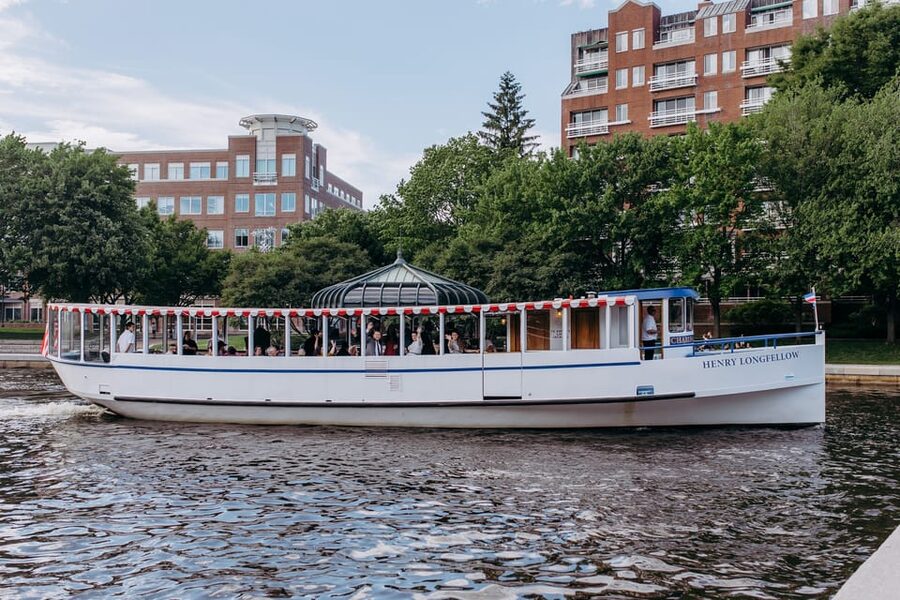 Boston: Charles River Sunset and Cocktail Cruise - What this Charles River cruise is really like