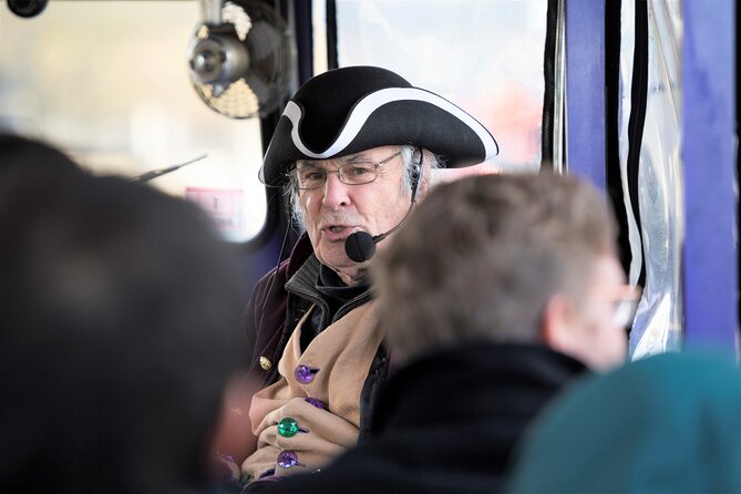 Boston Duck Boat Sightseeing City Tour with Cruise Along Charles River - What the narration is really like