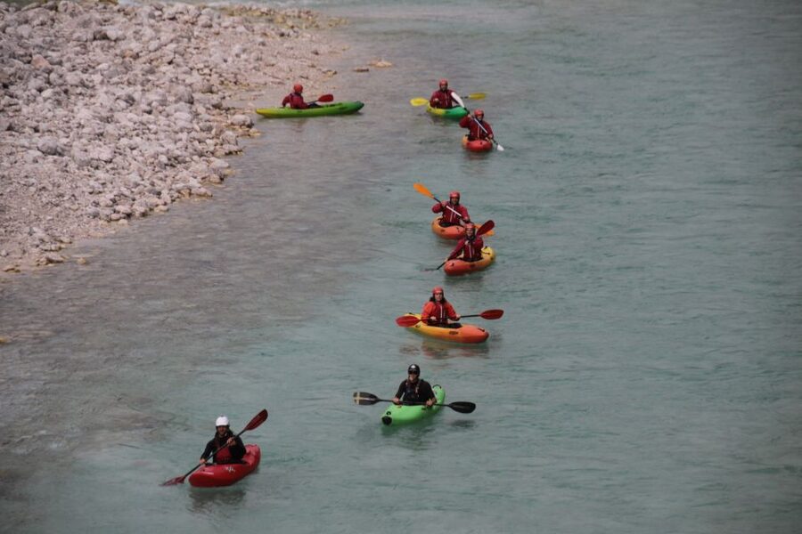 Bovec: Whitewater Kayaking on the Soča River - The ride back and warm clothes