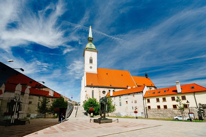 Bratislava Day Trip from Vienna With Catamaran Cruise on Danube - Bratislava Castle and the optional Oldtimer ride