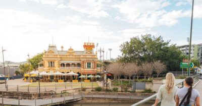 Cruise to Lunch Package: 10:30am-2pm (3.5hr)