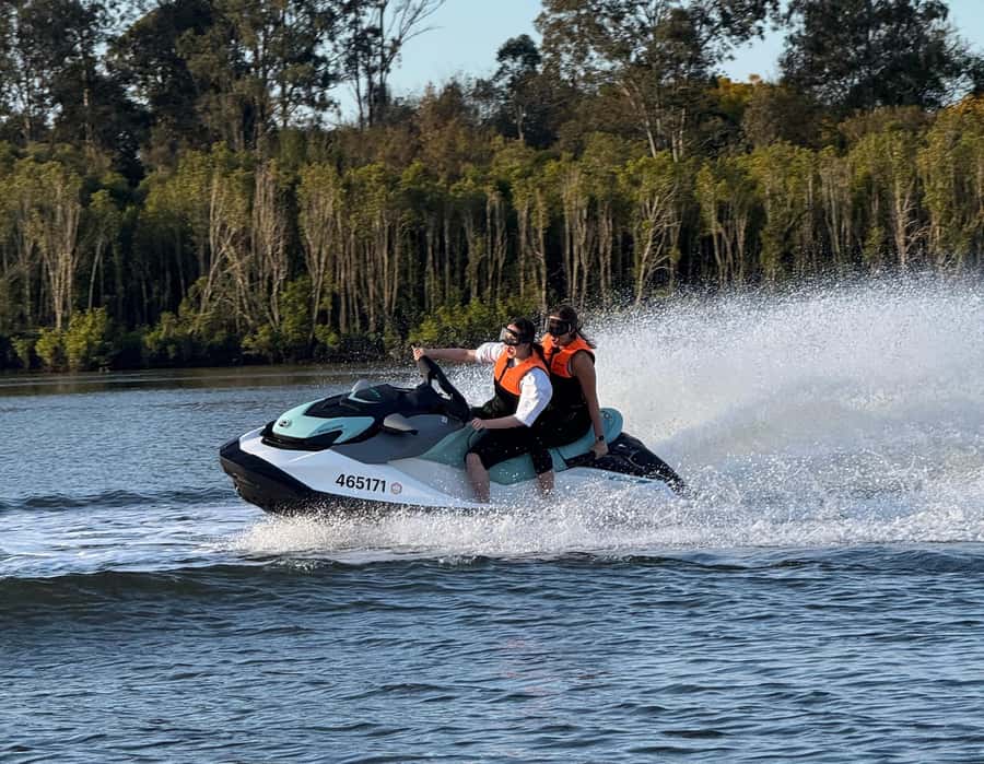 Brisbane: Sunset Jetski Tour on the Brisbane River - What the tour feels like in practice