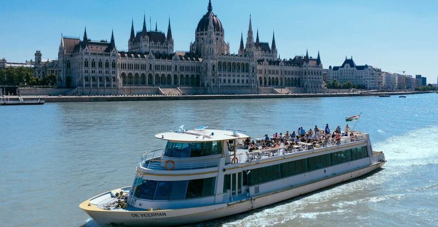 Budapest: 1-hour Sightseeing Danube River Cruise - Is $17 a fair price?
