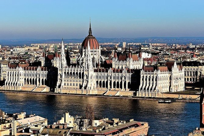 Budapest: 3-Hour Live-guided Bus Tour and 1-hour River Cruise - What the bus ride is really like