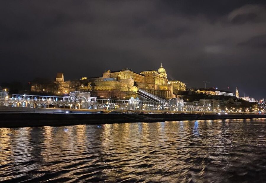 Budapest: 4-Course Dinner River Cruise with Live Folk Music - The Ökrös Band brings the Hungarian character