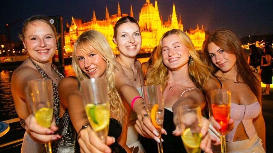 Budapest: Danube Beat Party Cruise with DJ & Drink Packages - Four ways to book the night