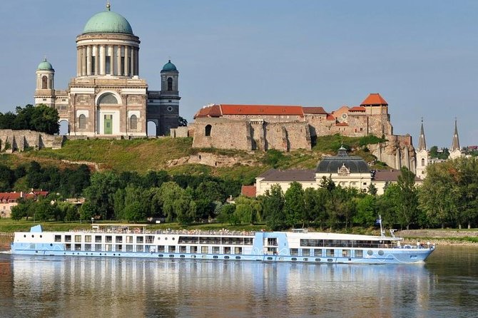 Budapest Danube Bend Private or SmallGroup Tour Lunch and Cruise - Starting from Budapest at 9:00