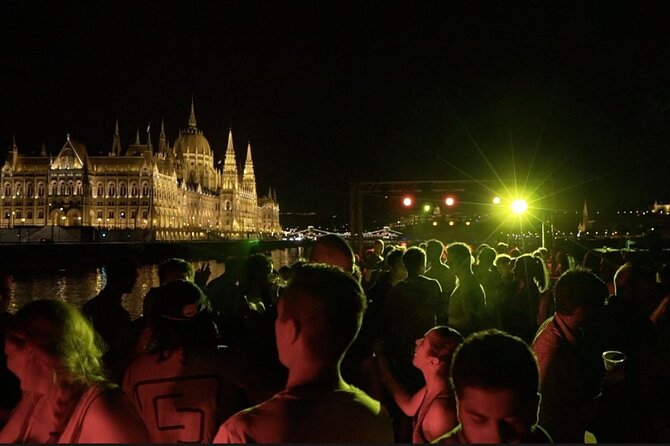 Budapest Danube Cruise with DJ, Drinks and After Party - What this Budapest Danube party cruise is really like