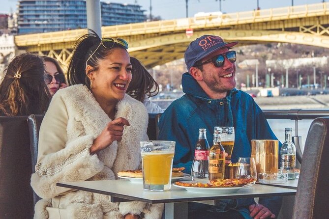 Budapest Danube Pizza Cruise with Welcome Drink - The Danube route, sight by sight