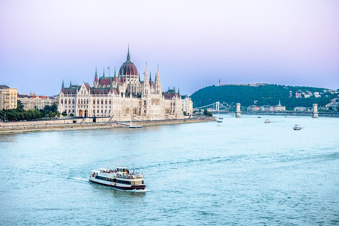 Budapest River Cruise with 1 Free Tokaj Frizzante and Audio Guide - Finding the boat at Március 15. tér
