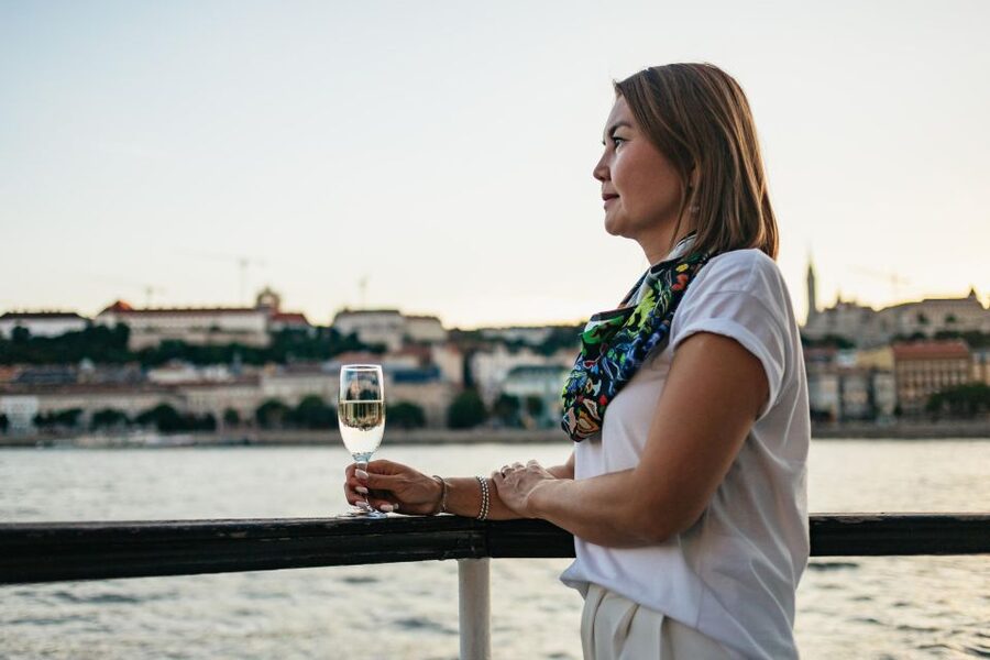 Budapest: Sightseeing Cruise on the Danube - Buda Castle, Matthias Church, and Fisherman’s Bastion