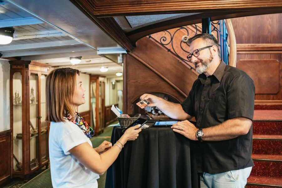 Budapest: Sightseeing Cruise on the Danube - Who will get the most from this cruise