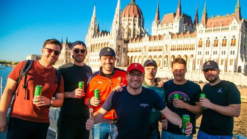 Budapest: Sip & Sail Danube Cruise with Unlimited Beer - Timing, weather, and practical value