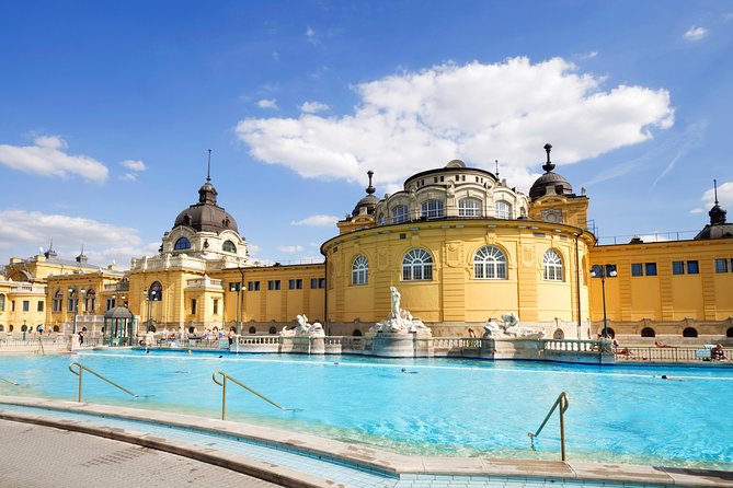 Budapest Széchenyi Spa with Danube Cruise and Optional Dinner - The 90-minute Danube cruise after dark