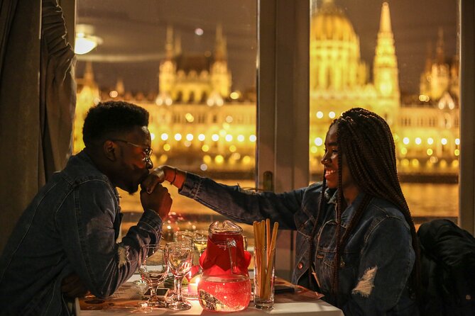 Budapest Széchenyi Spa with Danube Cruise and Optional Dinner - Who should book this experience?