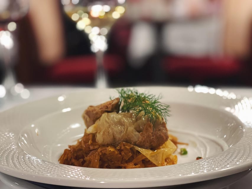 Budapest: Wine & Dine Cruise on the Danube - Key points at a glance