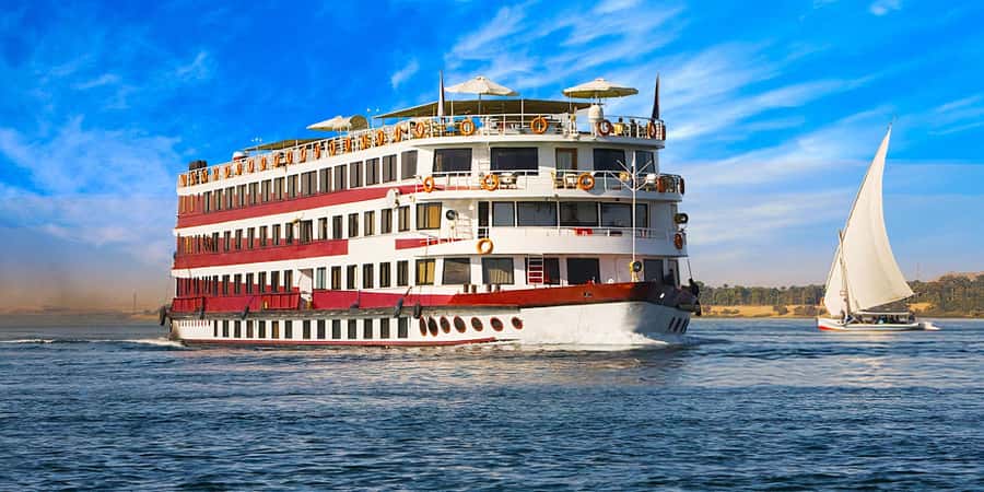 Cairo: 6-Day Egypt Tour with Flights and Nile Cruise - Day 2: Alexandria’s Greek, Roman, and Egyptian layers