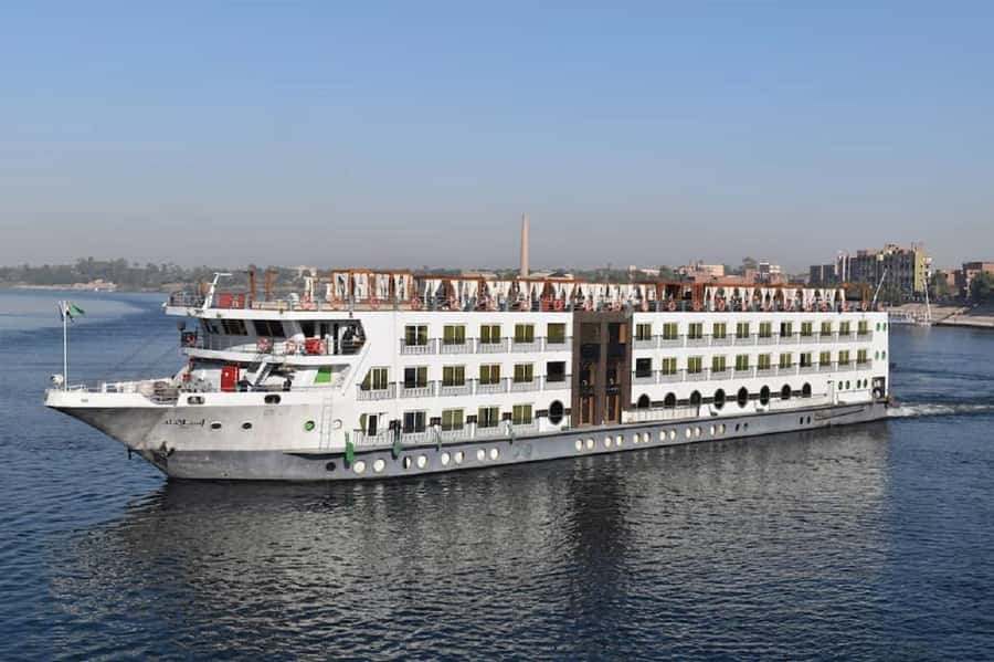Cairo: 6-Day Egypt Tour with Flights and Nile Cruise - Day 6: Abu Simbel and the return to Cairo