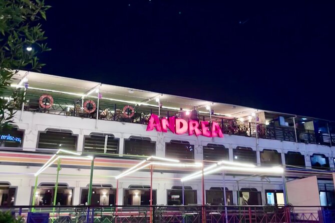 Cairo dinner cruise in Nile River ,Belly Dance and Tanura Show - Celebrations, shisha, and extra costs