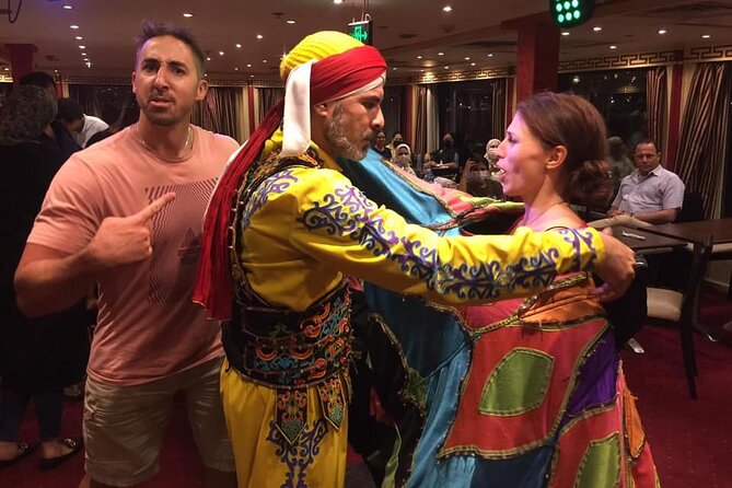 Cairo Dinner Cruise in Nile River With Belly Dancer & Tanora show - The buffet: plenty of choice, mixed expectations