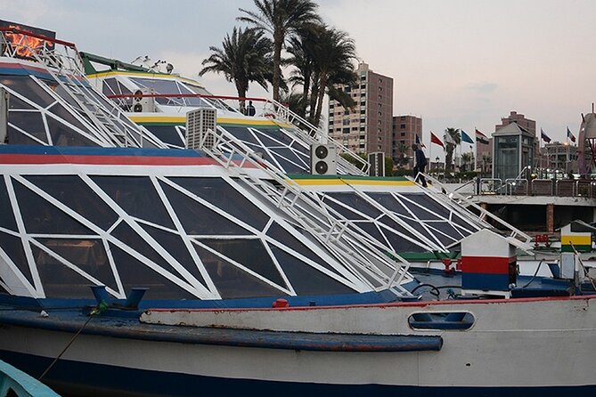 Cairo: Nile Dinner Cruise with Show & Shared Transfer - What the evening on the Nile is really like