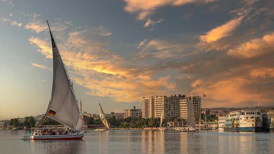 Cairo: Private Nile Felucca Adventure / Round-Trip Transfer - What the one-hour sailing feels like