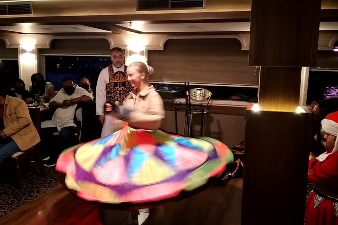 Cairo's Nile Cruise entertainment belly dancer&Tanora show&Dinner - What the Nile views add after dark