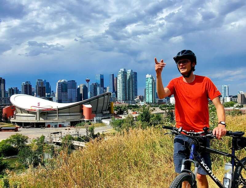Calgary: City Bike Tour, Highlights and Bow River - Standard bike or e-bike?
