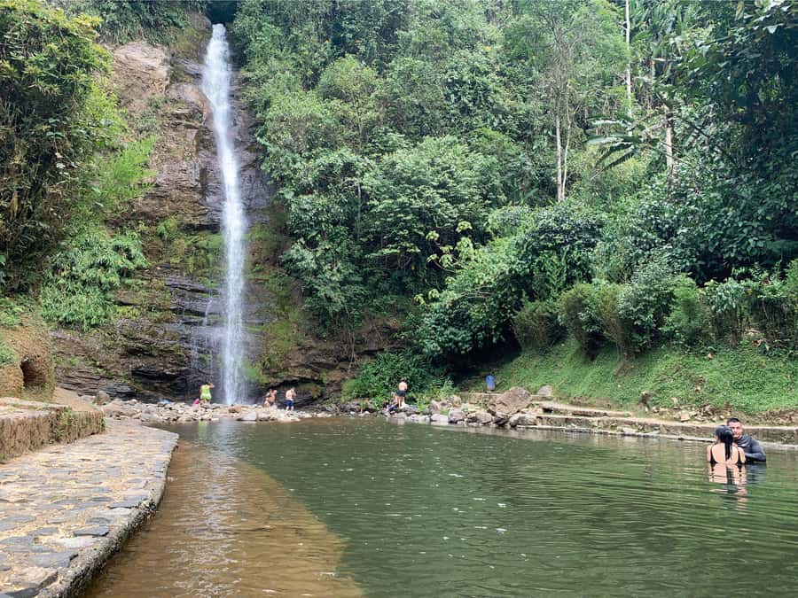 Cali: Tour of Waterfall in Pance River - Chorrera del Indio - From Cali streets to the Pance River