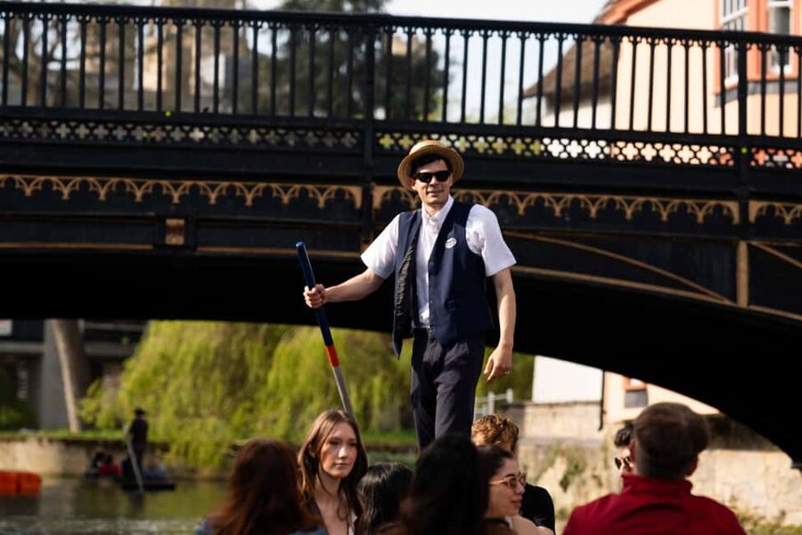 Cambridge University: Guided Punting Tour on the River Cam - Setting off from Scudamore’s Mill Lane