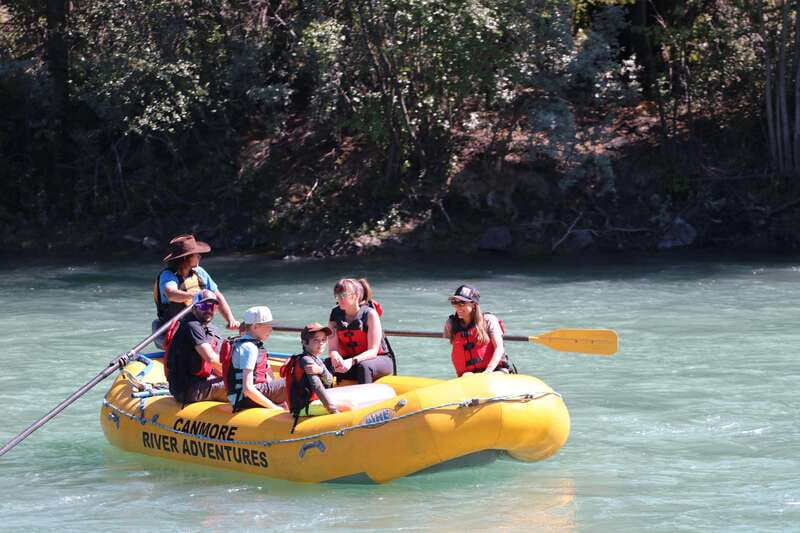 Canmore: Bow River Scenic Float Tour - A gentle way to see the Rockies from Canmore