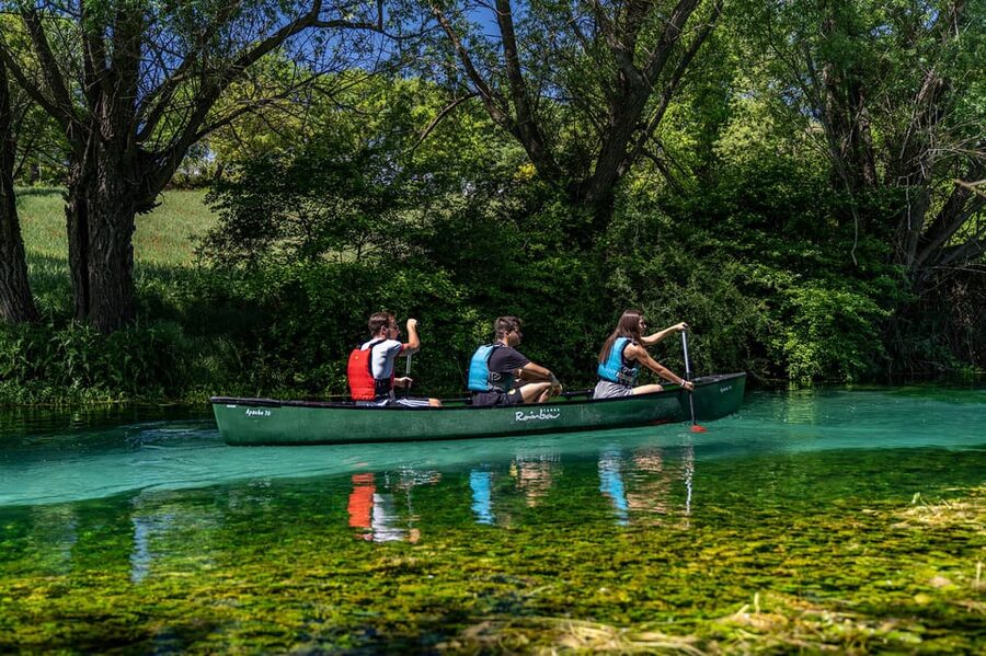 Capestrano: Canadian Canoe Excursion on the Tirino River - What the guide adds to a simple paddle