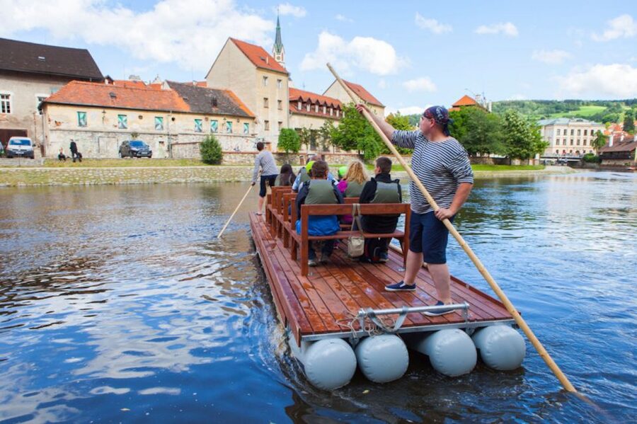 Český Krumlov: Wooden Raft River Cruise - Timing, Weather, and Practical Details