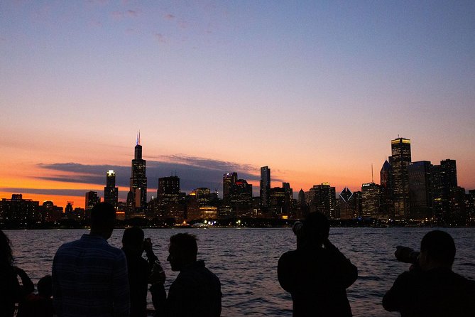 Chicago Architecture Center River Cruise aboard First Lady - Modernism at 330 North Wabash