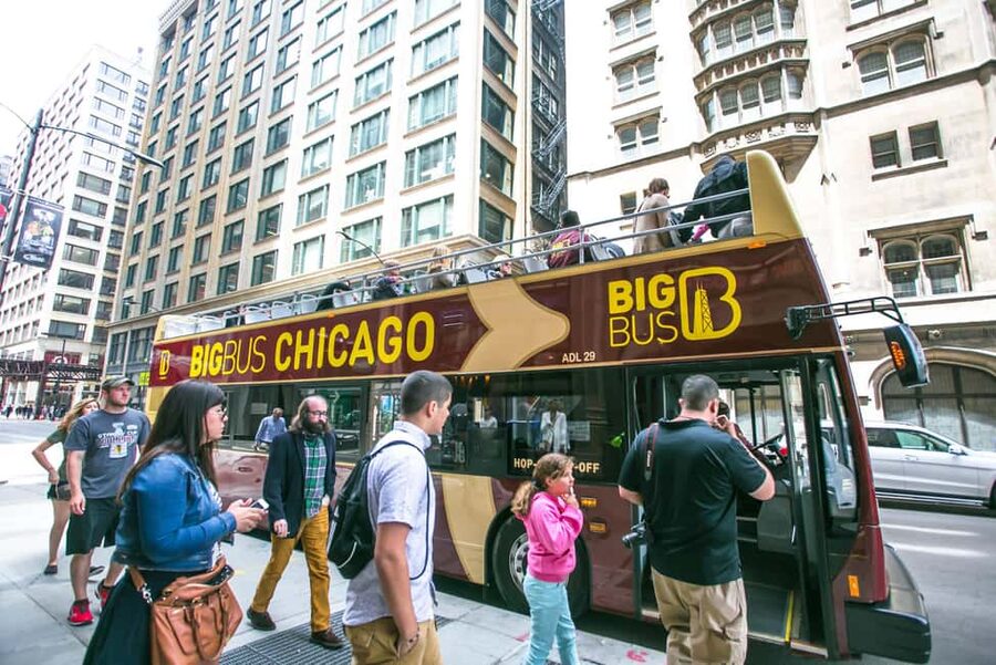 Chicago: Architecture River Tour and Hop-on Hop-off Bus Tour - Key points to know before booking