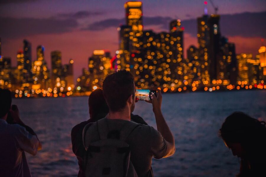 Chicago by Night River and Lake Cruise - Why Chicago looks best from the water after dark