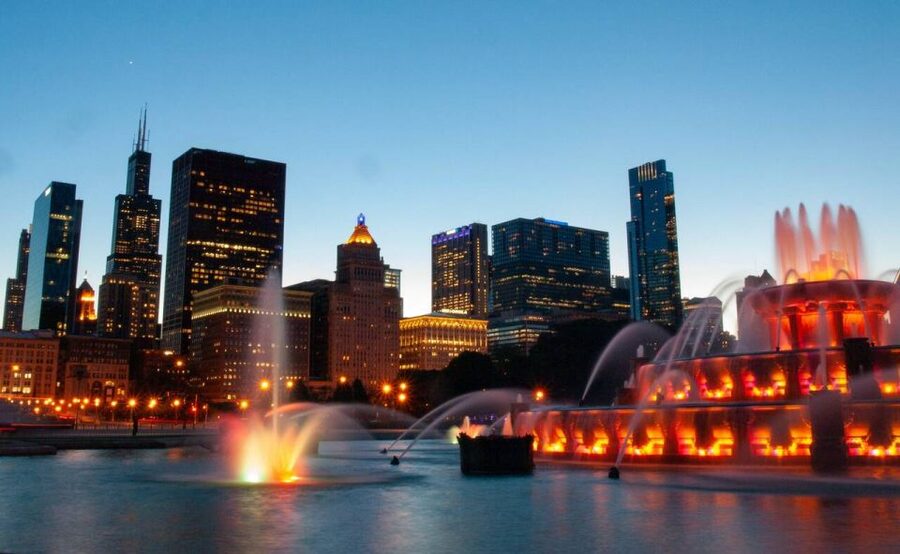 Chicago Night Driving Tour with Skydeck and River Cruise - Key points to know before booking