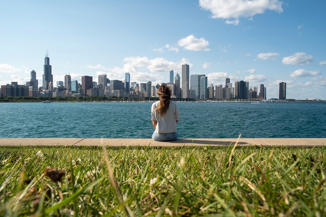 Chicago Premium Driving Tour with River Boat Cruise and Sky Deck - Buckingham Fountain and Grant Park