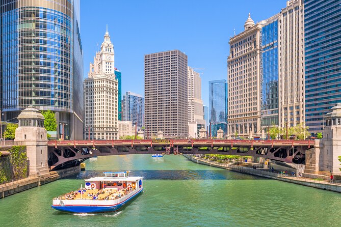 Chicago Premium Driving Tour with River Boat Cruise and Sky Deck - The Adler Planetarium viewpoint