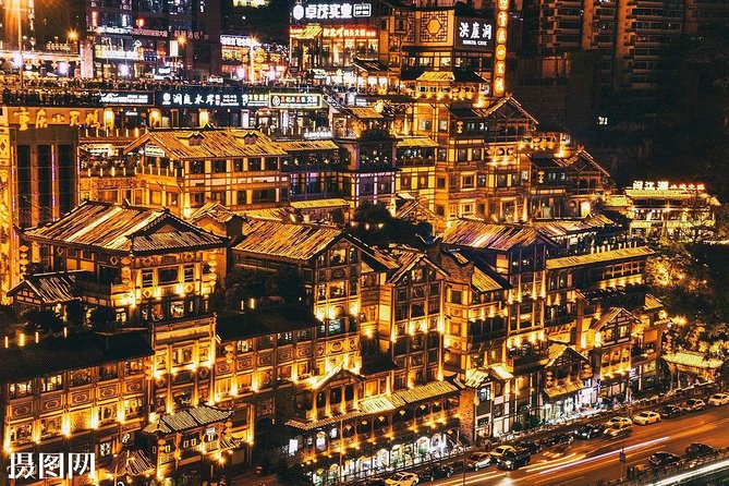 Chongqing Yangtze River Cruise and Illuminated Night Tour - Why Chongqing looks best from the Yangtze after dark