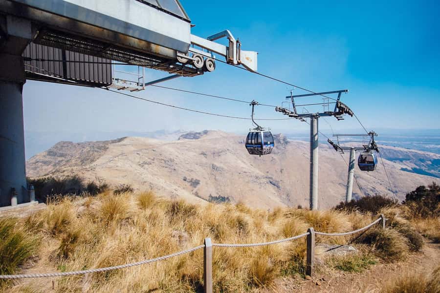 Christchurch: Gondola Ticket and Punt Ride on the Avon River - Two sides of Christchurch in one day