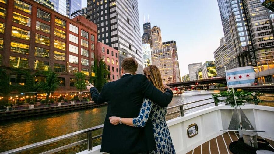 City Cruises Chicago: Brunch, Lunch, or Dinner River Cruise - The route from DuSable Bridge to Wolf Point