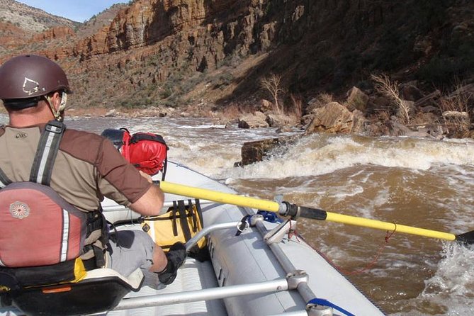 Classic Salt River Raft Trip - Riverside lunch gives the day a needed pause