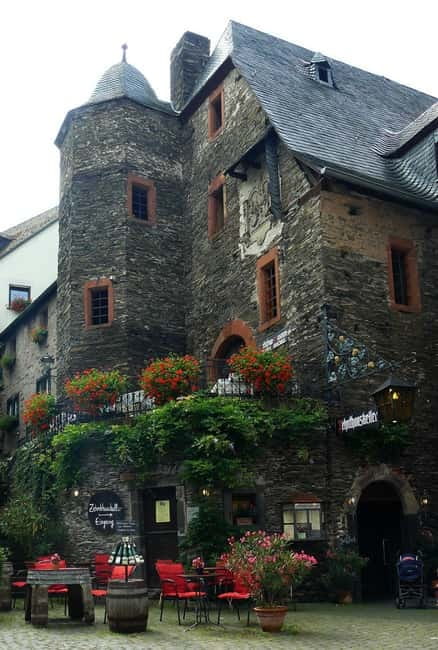 Cochem, Moselle: Boat – Beilstein, meal, wine and liqueur tasting - Wine, tarte flambée, and a historic cellar