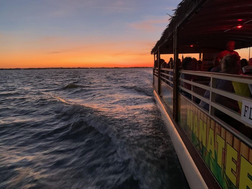 Cocoa Beach: Banana River Sunset Cruise - A relaxed cruise for couples and families